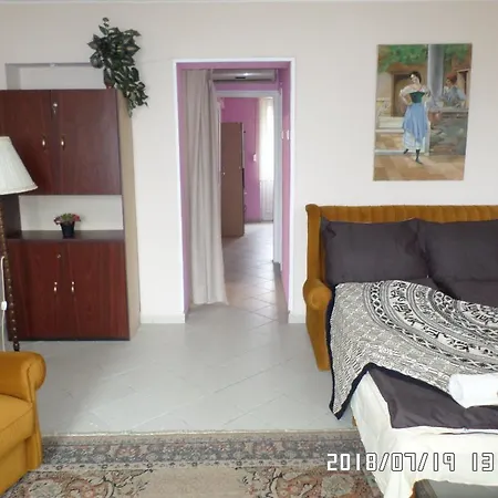 Plazaapartman *